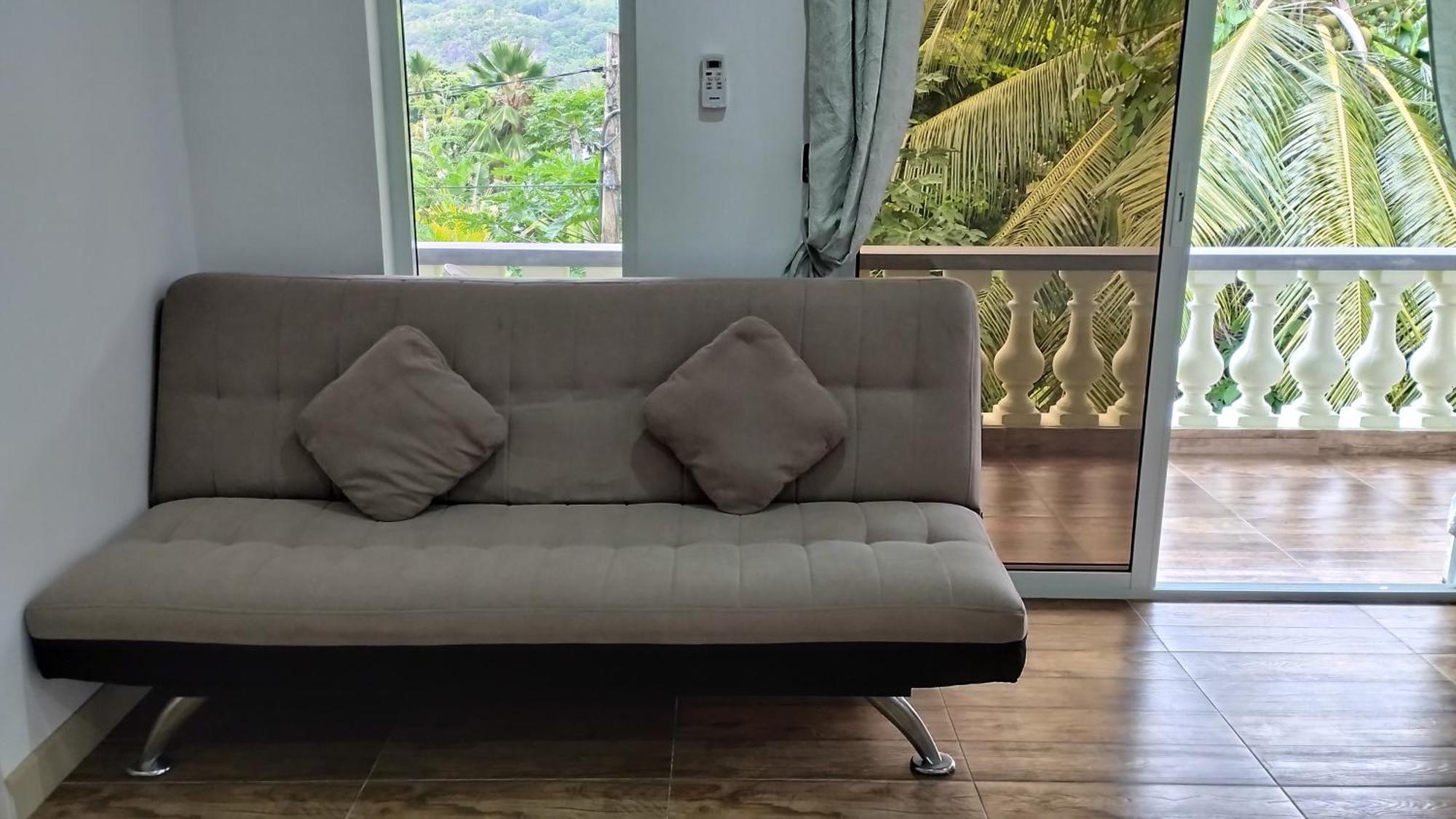 Apartament Dovass Self Catering