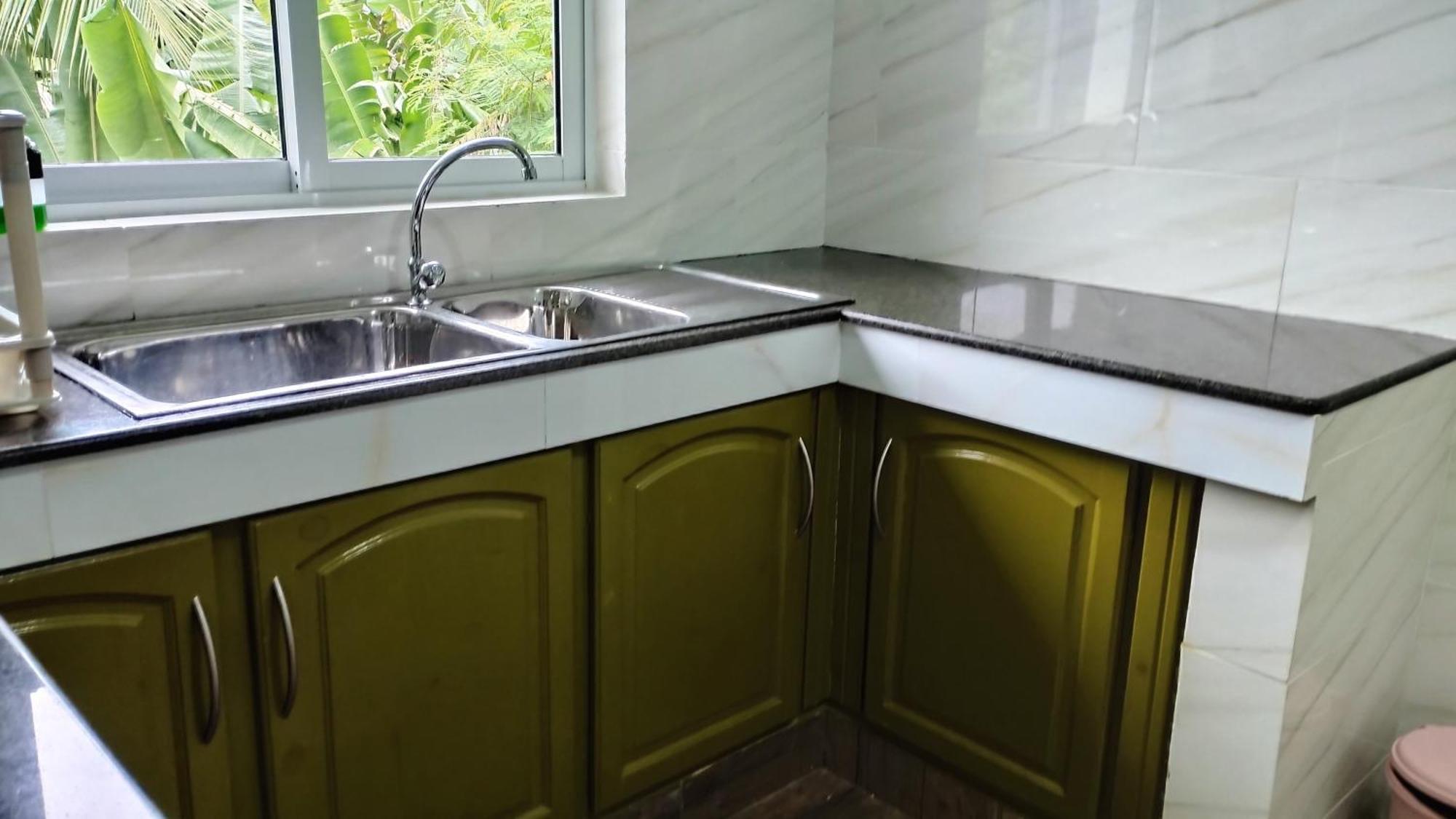 Appartement Dovass Self Catering Takamaka